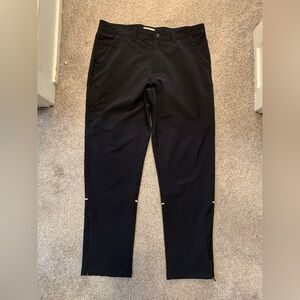 Ultimate terrain Classic Black Men's Chinos